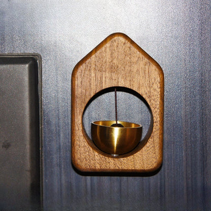 Minimalist Magnetic Wooden Door Chime